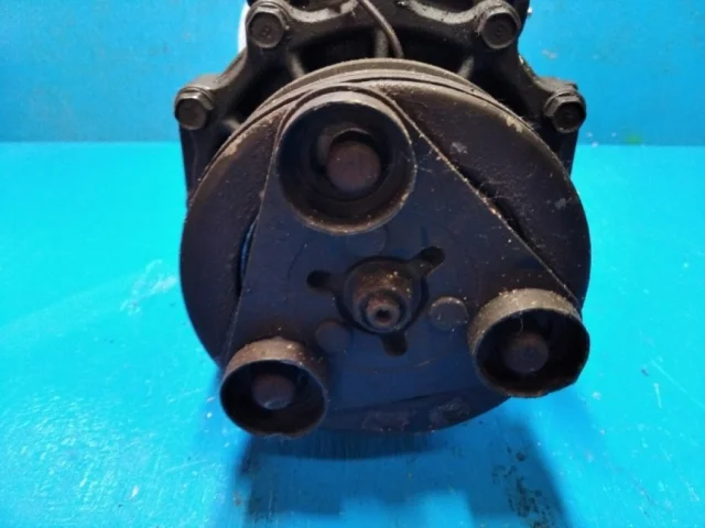 Компрессор кондиционера для Mitsubishi Lancer 9 Седан CS 2003-2010 на фотографиях