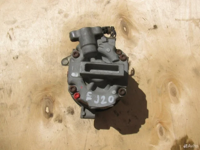 Компрессор кондиционера для Subaru Forester SH 2008-2012 на фотографиях