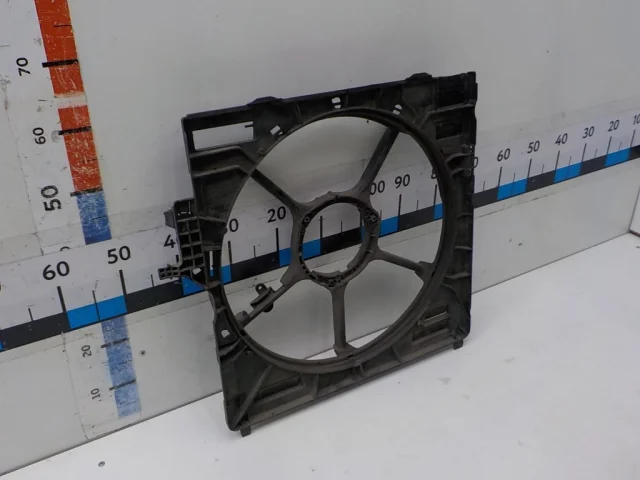 Вентилятор радиатора охлаждения ДВС для BMW X5 F15 (Ф15) 2013-2018 на фотографиях