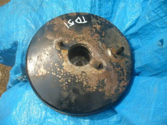 Вакуумный усилитель тормозов для Suzuki Grand Vitara 2005-2014 на фотографиях