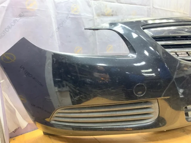 Бампер передний для Opel Insignia Универсал A 2008-2017 на фотографиях