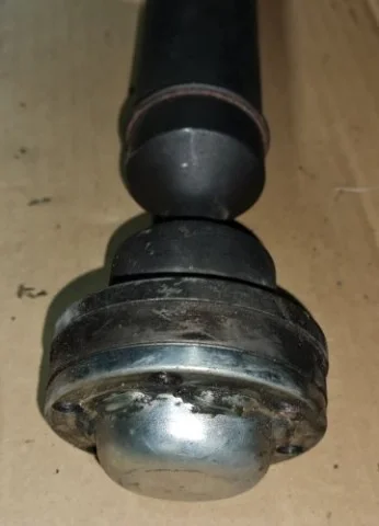Карданный вал задний для Volvo XC90 I C 2002-2014 на фотографиях