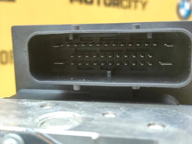 Блок ABS для BMW 5er Е60 2003-2010 на фотографиях