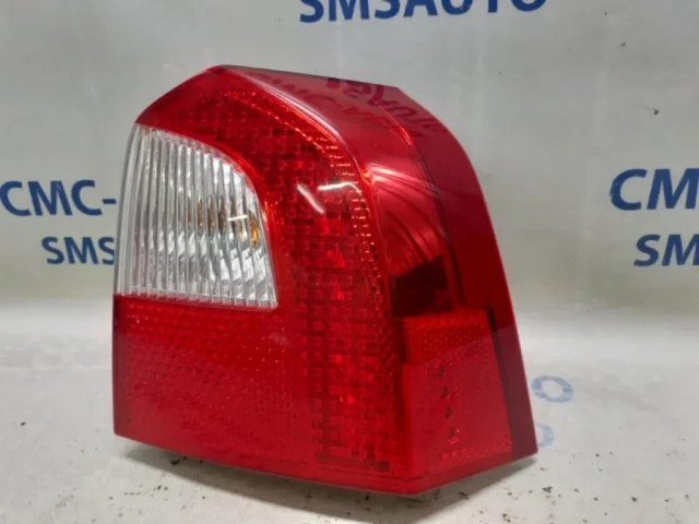 Фонарь внешний правый для Volvo XC70 BZ 2007-2016 на фотографиях