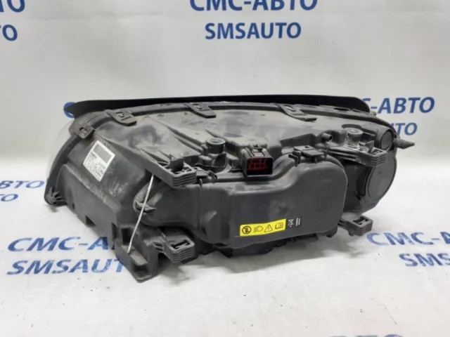 Фара ксенон левая для Volvo XC70 BZ 2007-2016 на фотографиях