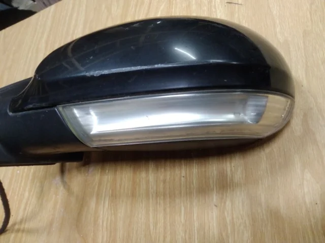 Зеркало боковое левое для Volkswagen Passat Variant (B6, Typ 3C) 2004-2010 на фотографиях