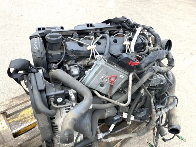 Продажа двигателя D5244T4