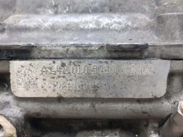 ГБЦ для Mercedes-Benz GL class X166 2012-2016 на фотографиях