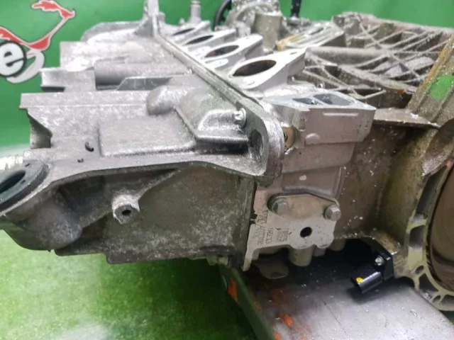 Продажа двигателя 266.940