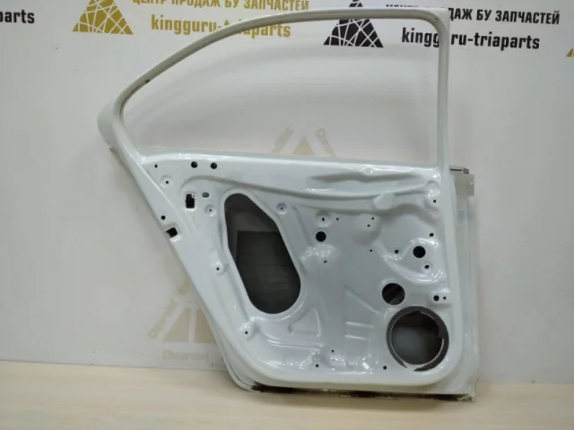 Дверь задняя левая для Skoda Rapid I rest NH3 2017-2020 на фотографиях