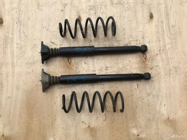 Пружина амортизатора задняя для Mazda CX 5 KE 2011-2017 на фотографиях