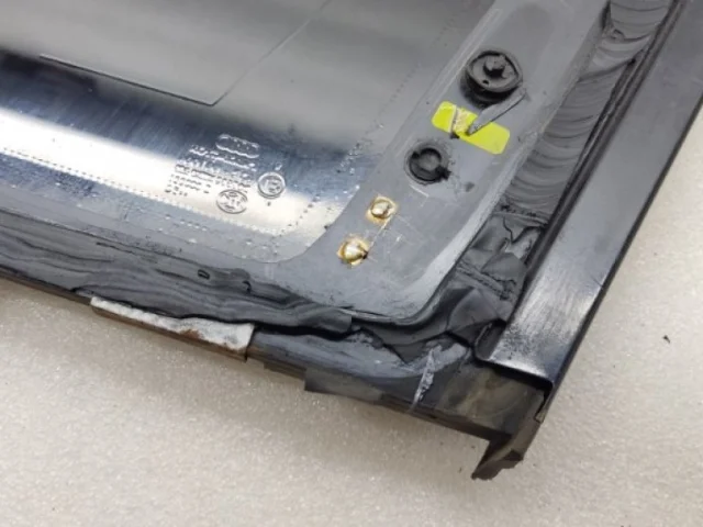 Форточка задняя левая для Audi Q7 4L 2005-2015 на фотографиях