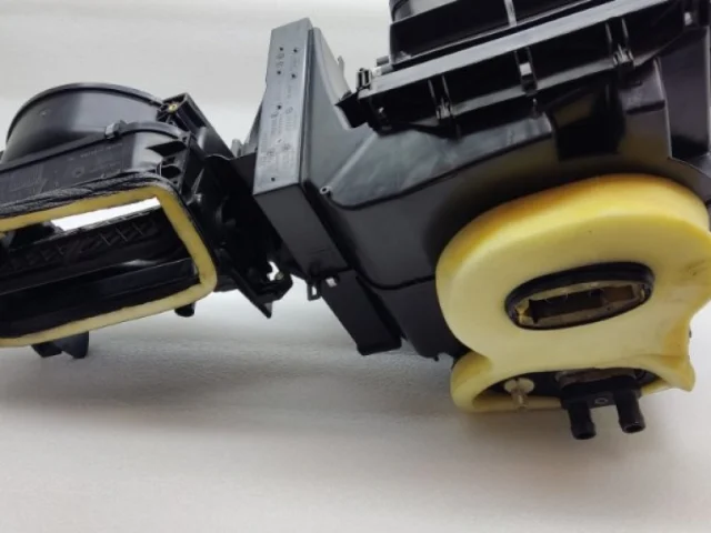 Корпус печки для Skoda Rapid I NH3 2012-2017 на фотографиях