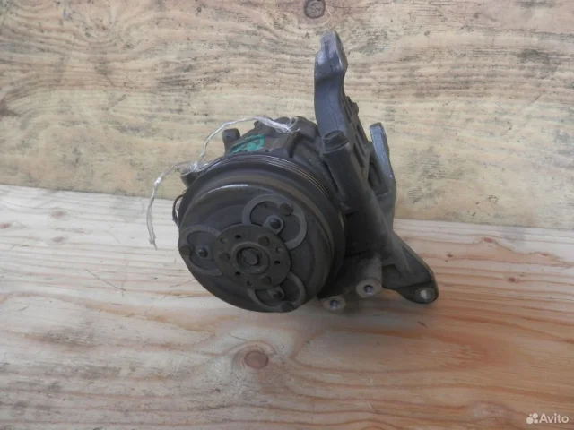 Компрессор кондиционера для Subaru Forester SF JDM 1997-2002 на фотографиях