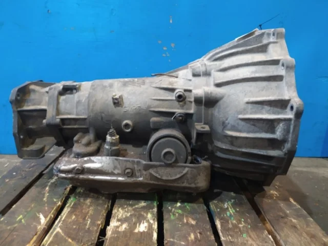 Двигатель без навесного для Chevrolet TrailBlazer GMT360 2001-2010 на фотографиях