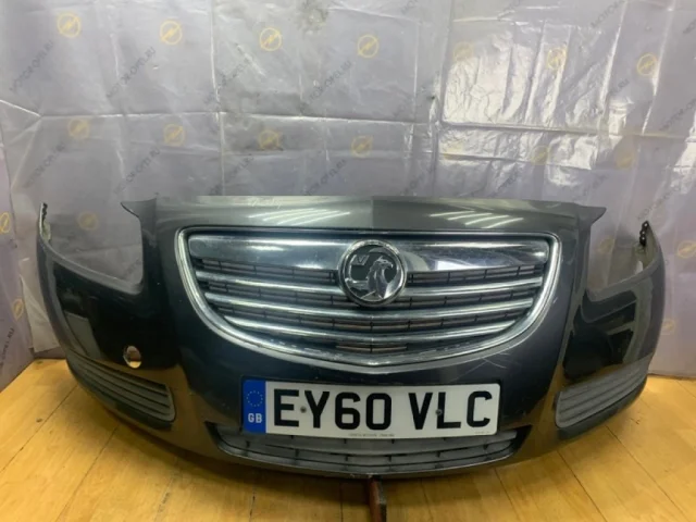 Бампер передний для Opel Insignia Универсал A 2008-2017 на фотографиях