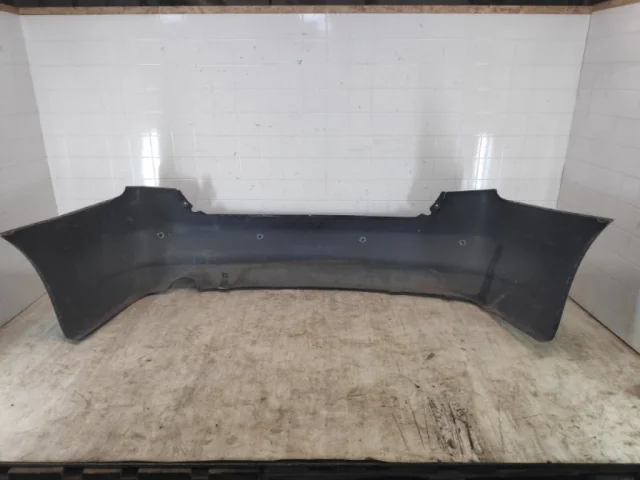 Бампер для Mitsubishi Grandis 1997-2003 на фотографиях