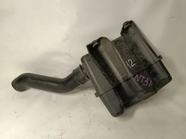 Впускной коллектор для Nissan X-Trail T31 RU 2007-2014 на фотографиях