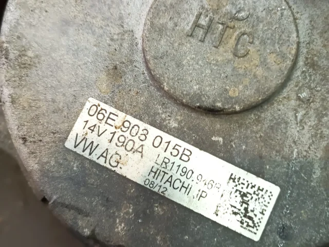 Генератор для Audi Q7 4L 2005-2015 на фотографиях