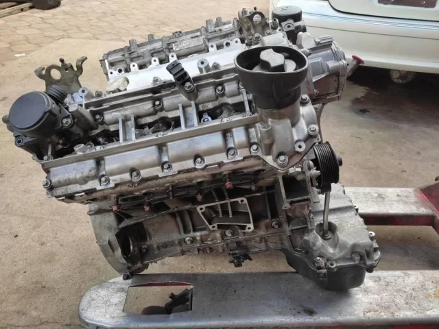 Двигатель без навесного для Mercedes-Benz GL class X164 2006-2012 на фотографиях