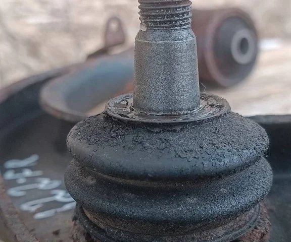 Рычаг передний правый верхний для Lexus LX J200 rest 2015+ на фотографиях