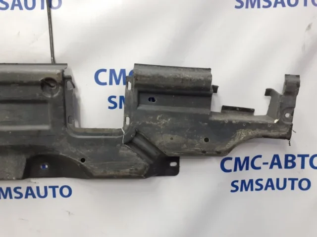 Защита днища для Volkswagen Touareg II (7P5) Rest 2014-2018 на фотографиях