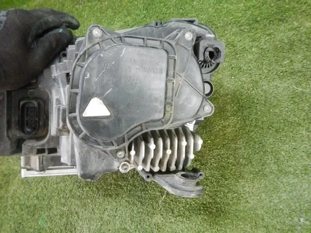 Фары для Skoda Rapid I NH3 2012-2017 на фотографиях