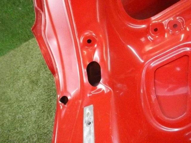 Дверь багажника для Hyundai Solaris 1 рестайлинг 2014-2017 на фотографиях