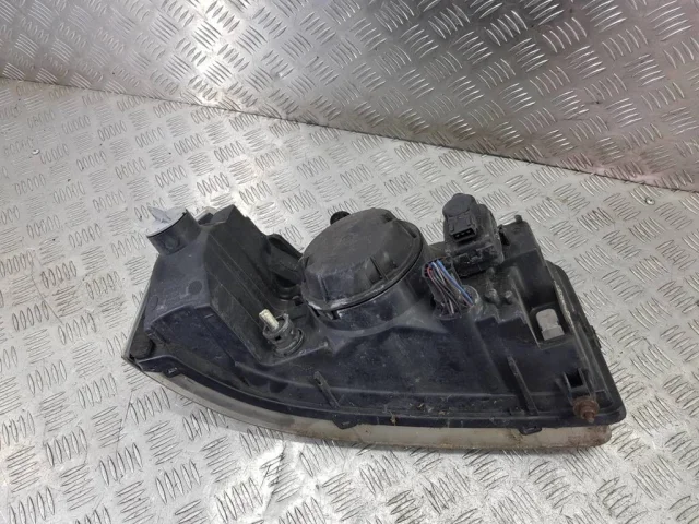 Фары для Land Rover Freelander L314 1998-2006 на фотографиях