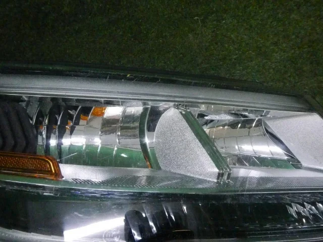 Фара правая для Ford Explorer U502 rest 2014-2019 на фотографиях