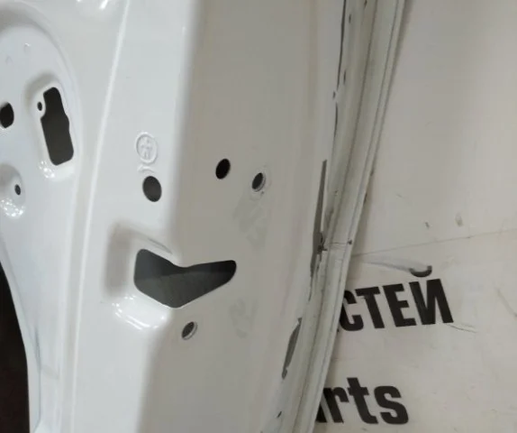 Дверь (в сборе) задняя правая для Skoda Rapid II 2020+ на фотографиях