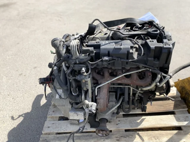 Продажа двигателя D5244T4