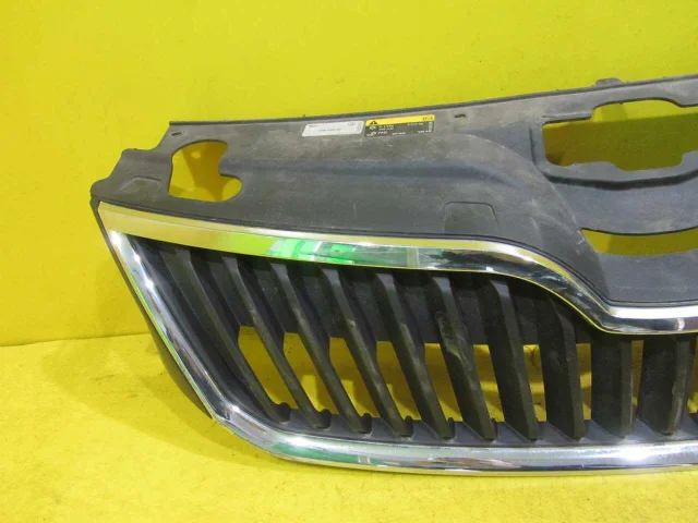 Бампер передний для Skoda Rapid I rest NH3 2017-2020 на фотографиях