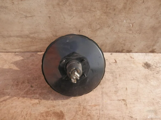 Вакуумный усилитель тормозов для Suzuki Grand Vitara 2005-2014 на фотографиях