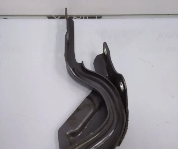 Петля капота левая для Hyundai Solaris 2 (2017-2022) на фотографиях