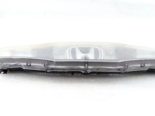 Решетка радиатора для Honda Civic FA 2005-2010 седан на фотографиях