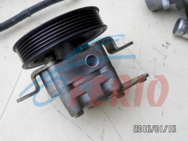 Насос ГУР для Nissan Primera P12 Седан 2002-2008 на фотографиях