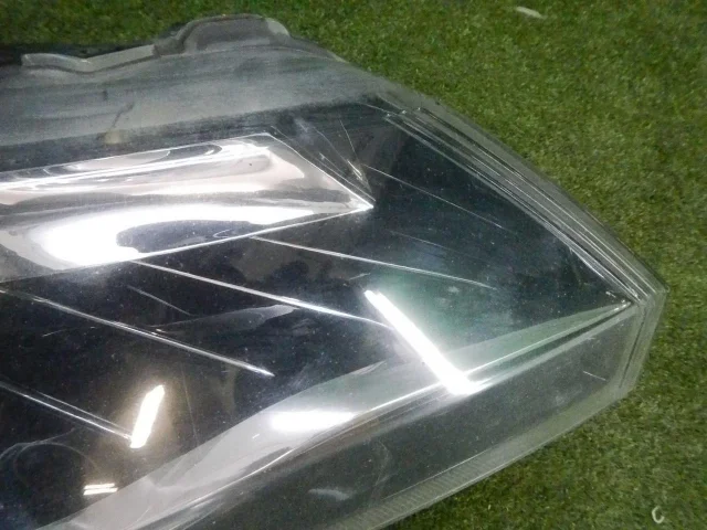 Фары для Skoda Rapid I NH3 2012-2017 на фотографиях