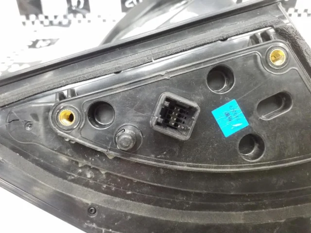 Зеркало заднего вида (в салоне) для Hyundai Solaris 2 (2017-2022) на фотографиях