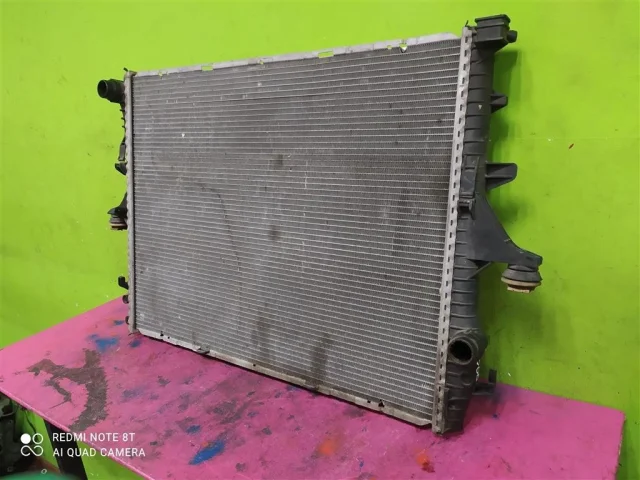 Радиатор охлаждения ДВС для Volkswagen Touareg I (7L) 2002-2010 на фотографиях