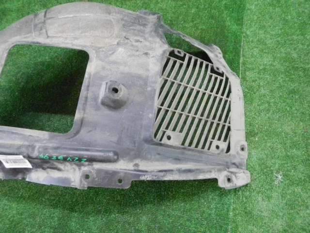 Подкрылок передний правый для BMW 7er G11/G12 2015-2021 на фотографиях