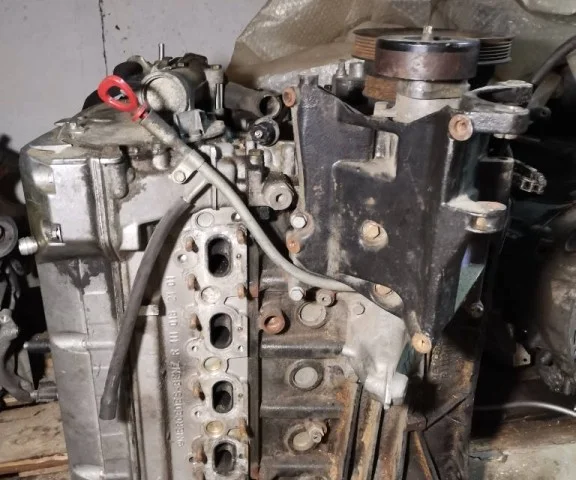 Двигатель без навесного для Mercedes-Benz CLK class C208 1997-2002 на фотографиях