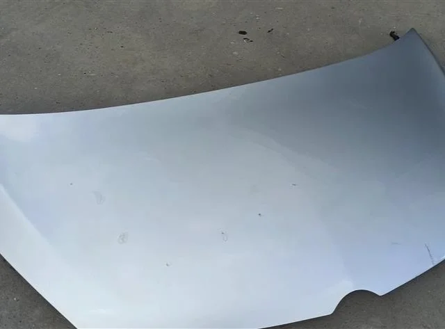 Капот для Opel Zafira B 2005-2015 на фотографиях