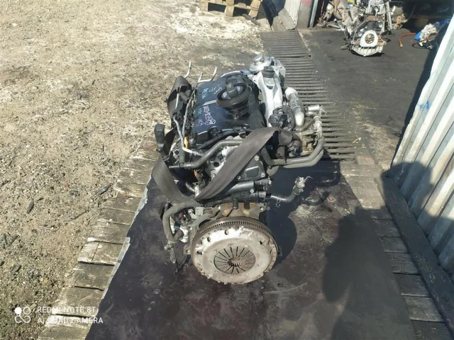 Продажа двигателя BXE