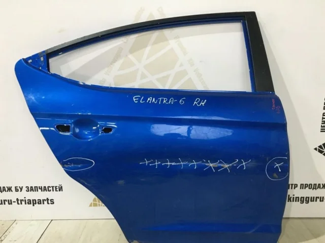 Дверь задняя правая для Hyundai Elantra AD 2015-2019 на фотографиях