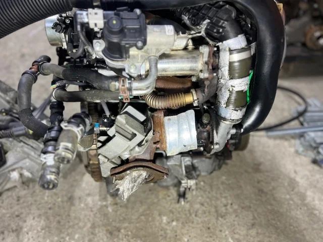 Двигатель для Renault Duster HS 2010-2015 на фотографиях