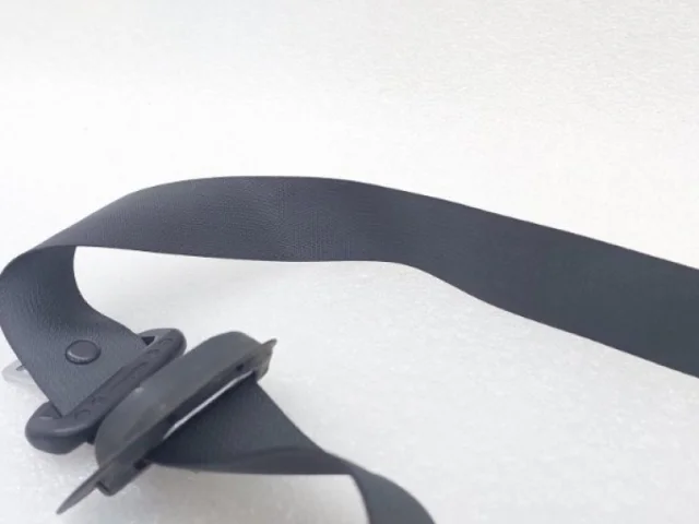 Ремень безопасности передний левый для Hyundai Creta 1 GS 2016-2021 на фотографиях