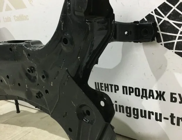 Подрамник двигателя для Hyundai Solaris 1 рестайлинг 2014-2017 на фотографиях