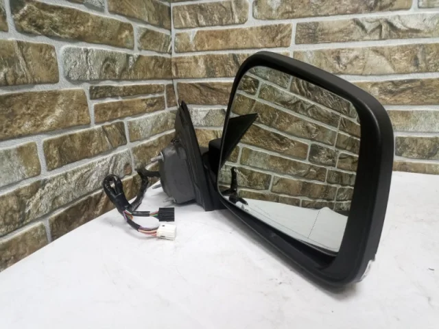 Двери для Jeep Grand Cherokee 4 WK2 rest 2013-2018 на фотографиях