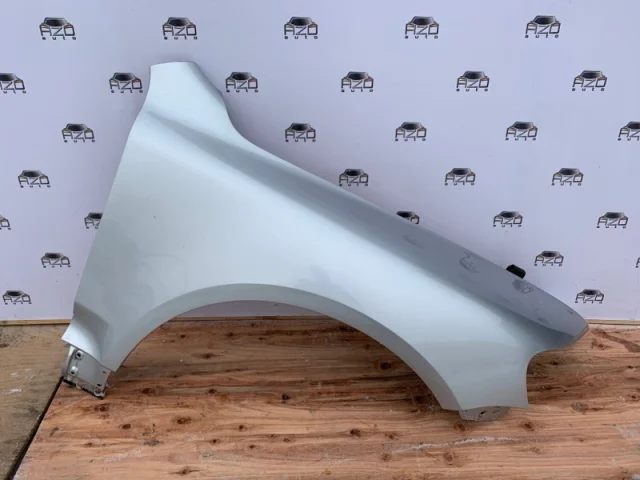 Крыло правое для Volkswagen Touareg I (7L) 2002-2010 на фотографиях